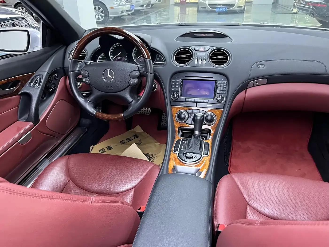 Mercedes-Benz SL-Class 2008 SL 500 — миниатюра 11