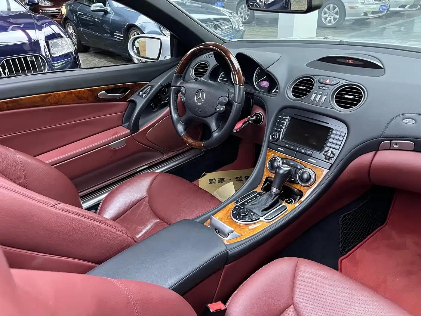 Mercedes-Benz SL-Class 2008 SL 500 — миниатюра 12