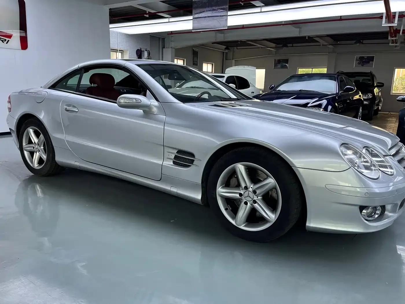 Mercedes-Benz SL-Class 2008 SL 500 — миниатюра 4
