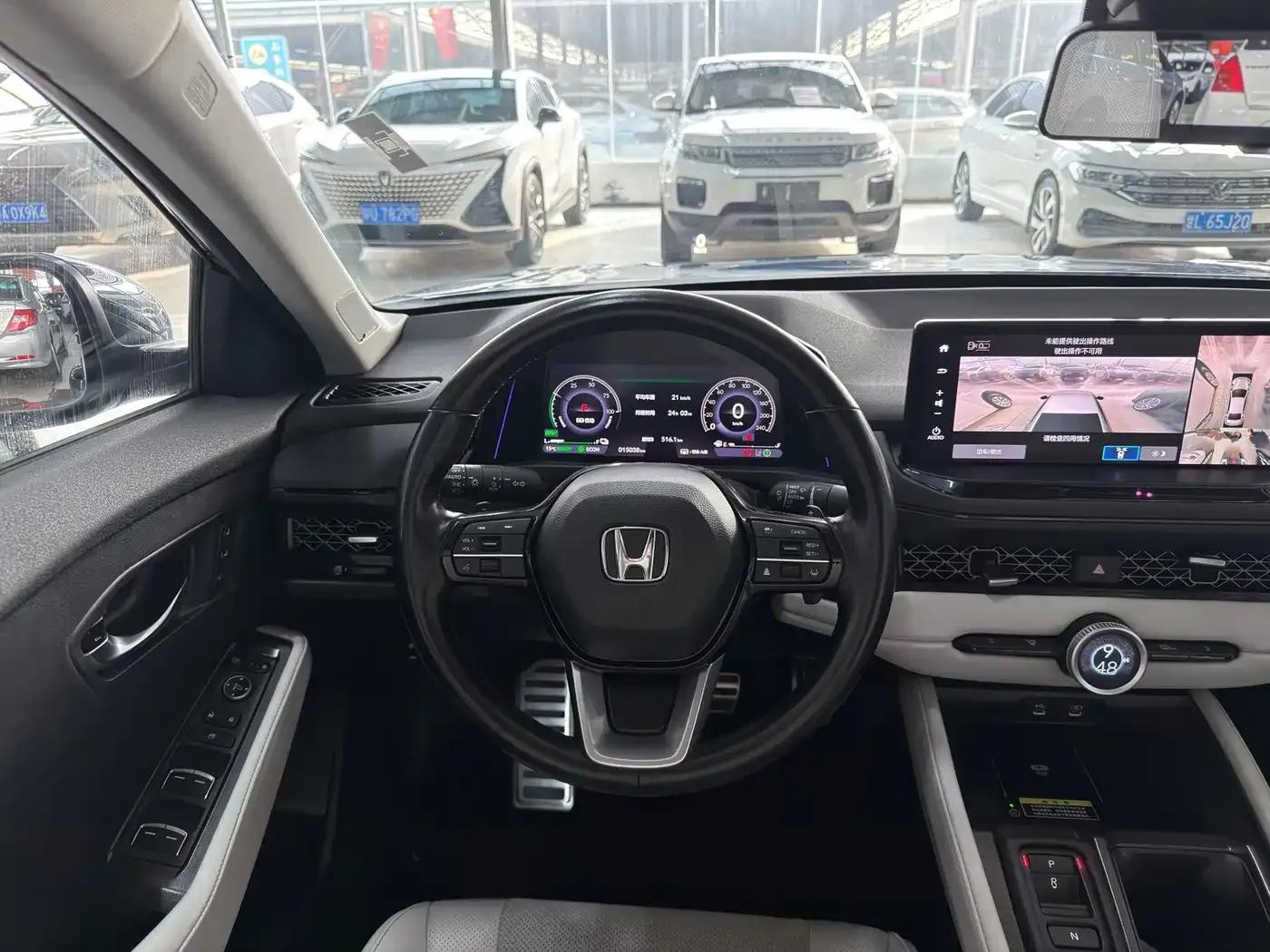 Accord PHEV 2023 2.0L e:PHEV Flagship Edition — миниатюра 11