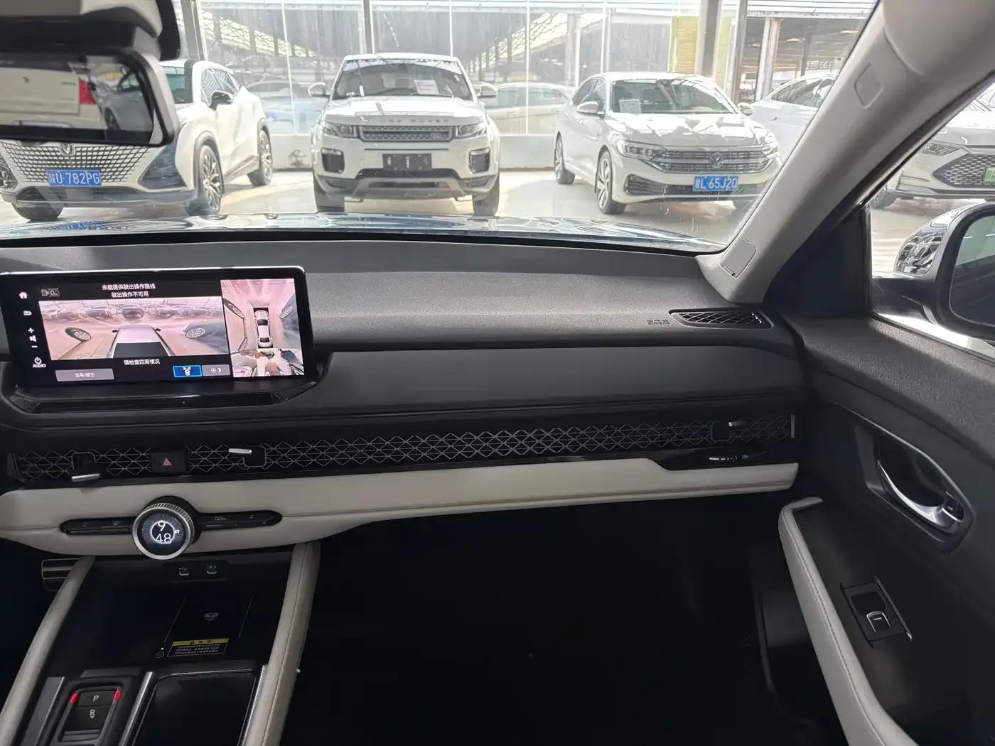 Accord PHEV 2023 2.0L e:PHEV Flagship Edition — миниатюра 12