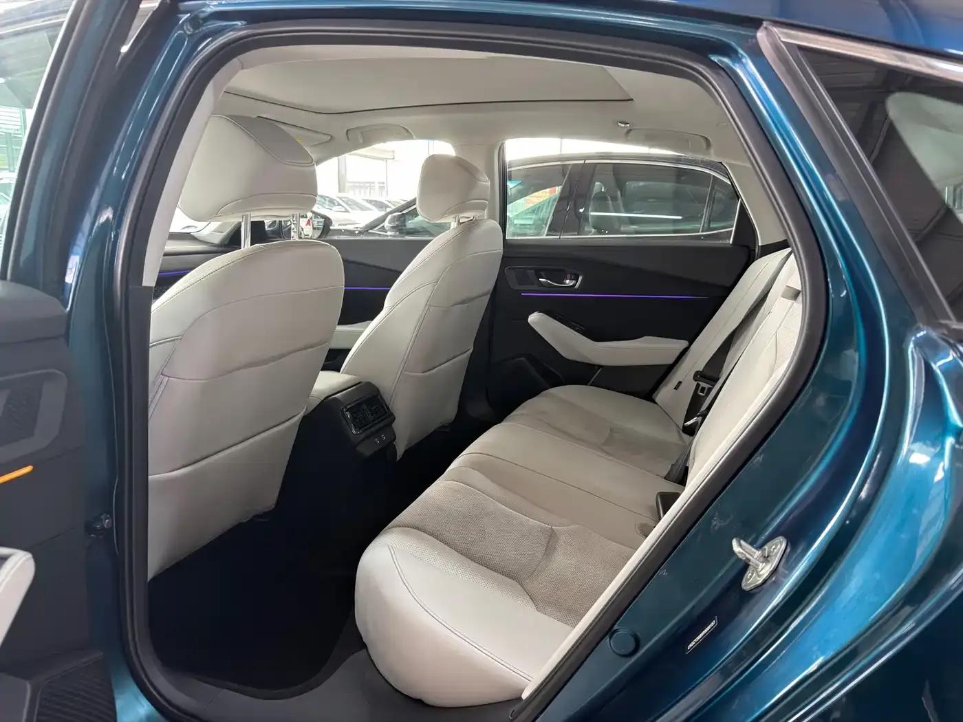 Accord PHEV 2023 2.0L e:PHEV Flagship Edition — миниатюра 8