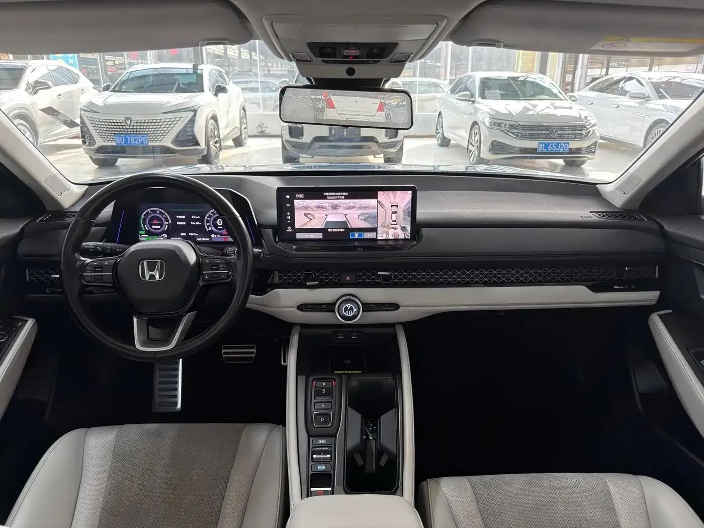 Accord PHEV 2023 2.0L e:PHEV Flagship Edition — миниатюра 10