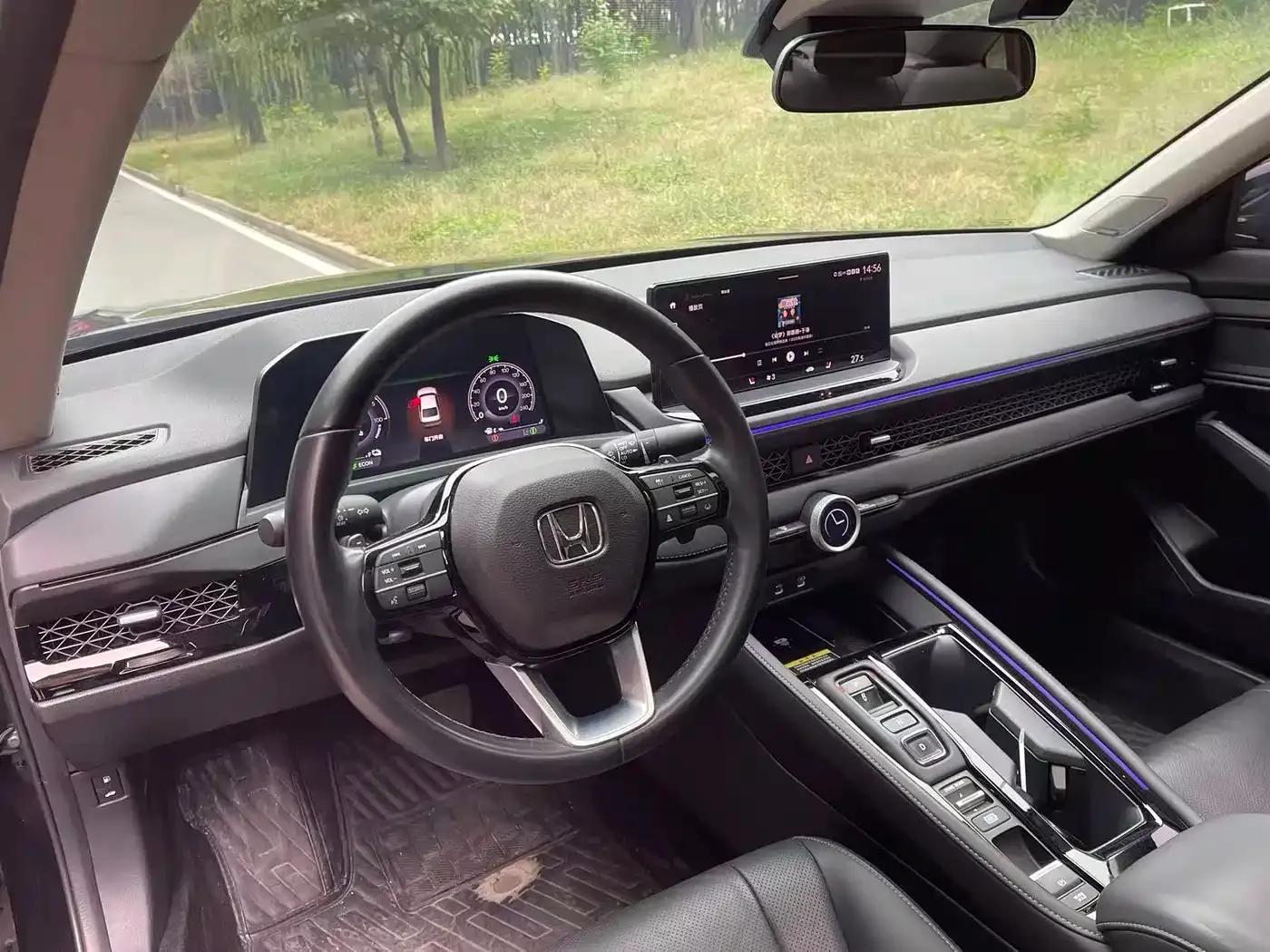 Accord PHEV 2023 2.0L e:PHEV Premium Edition — миниатюра 6