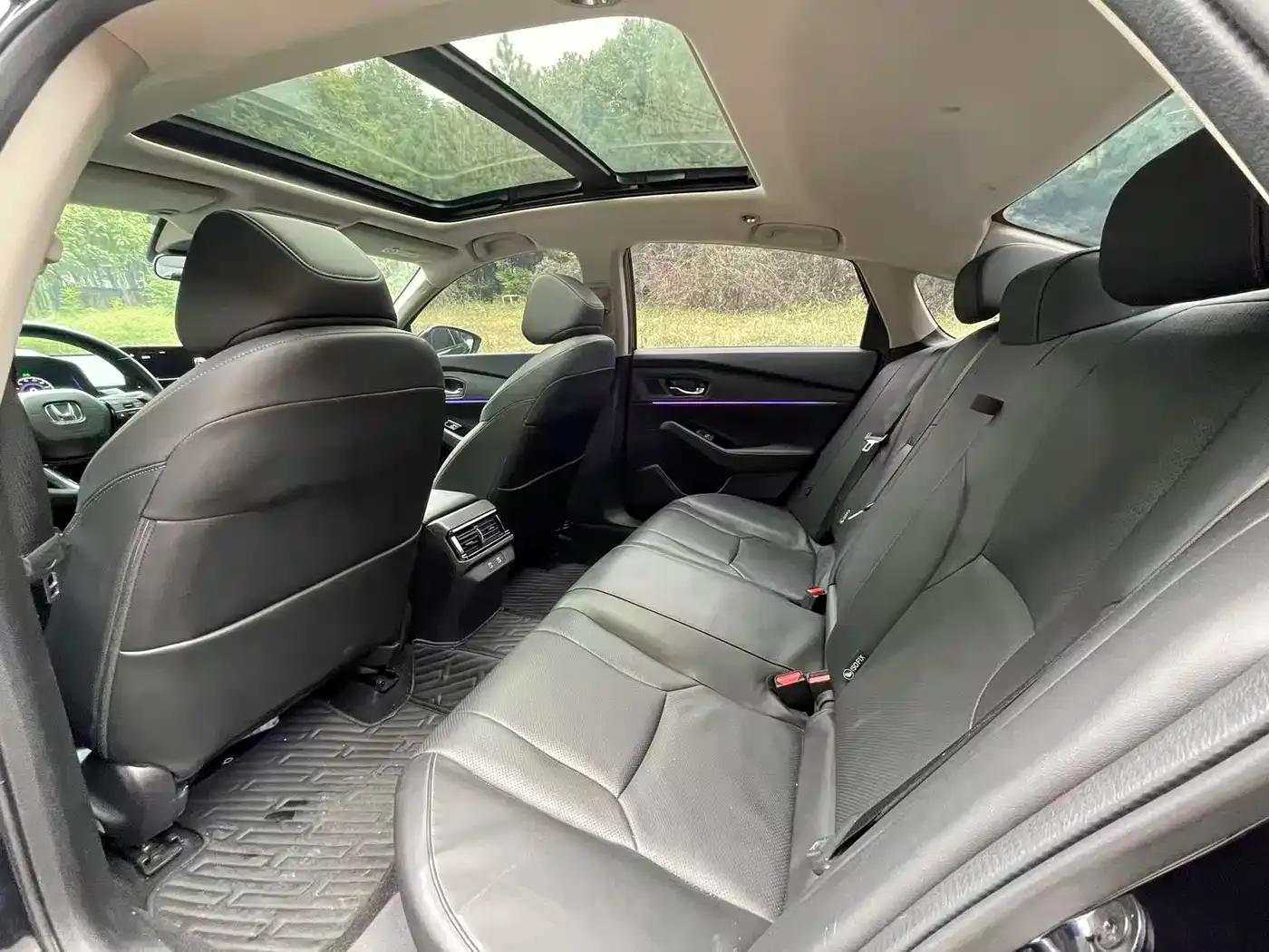 Accord PHEV 2023 2.0L e:PHEV Premium Edition — миниатюра 7