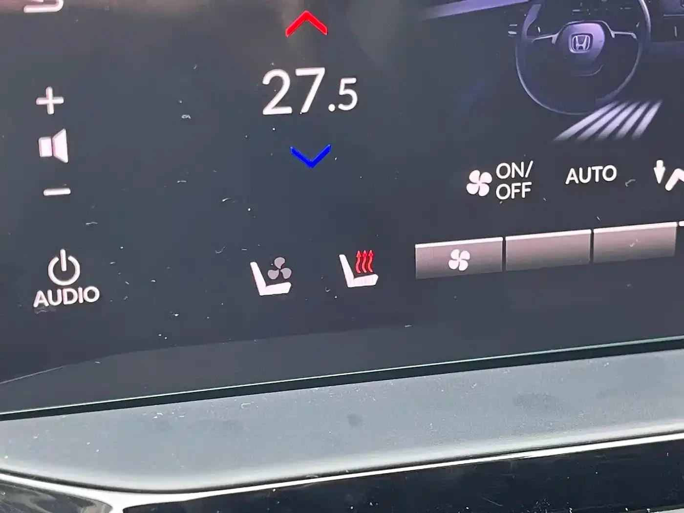 Accord PHEV 2023 2.0L e:PHEV Premium Edition — миниатюра 9