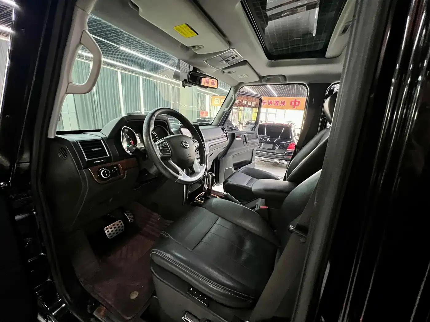 Beijing BJ80 2018 2.3T Automatic Premium Model (China VI Emission Standard) — миниатюра 9