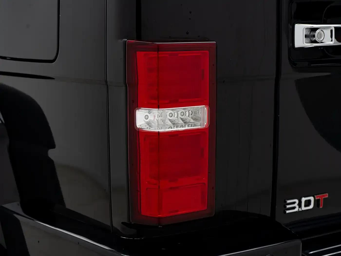 Beijing BJ80 2020 2.3T Automatic Premium Tribute Edition — миниатюра 21
