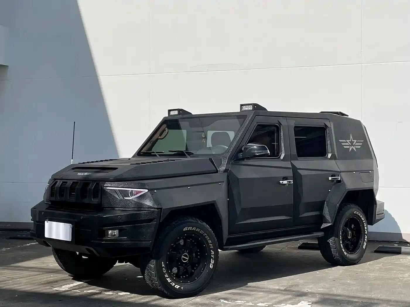 Beijing BJ80 2017 2.3T Defender — миниатюра 1