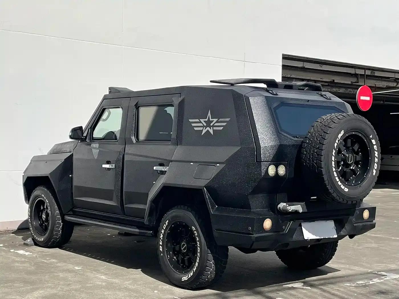 Beijing BJ80 2017 2.3T Defender — миниатюра 11