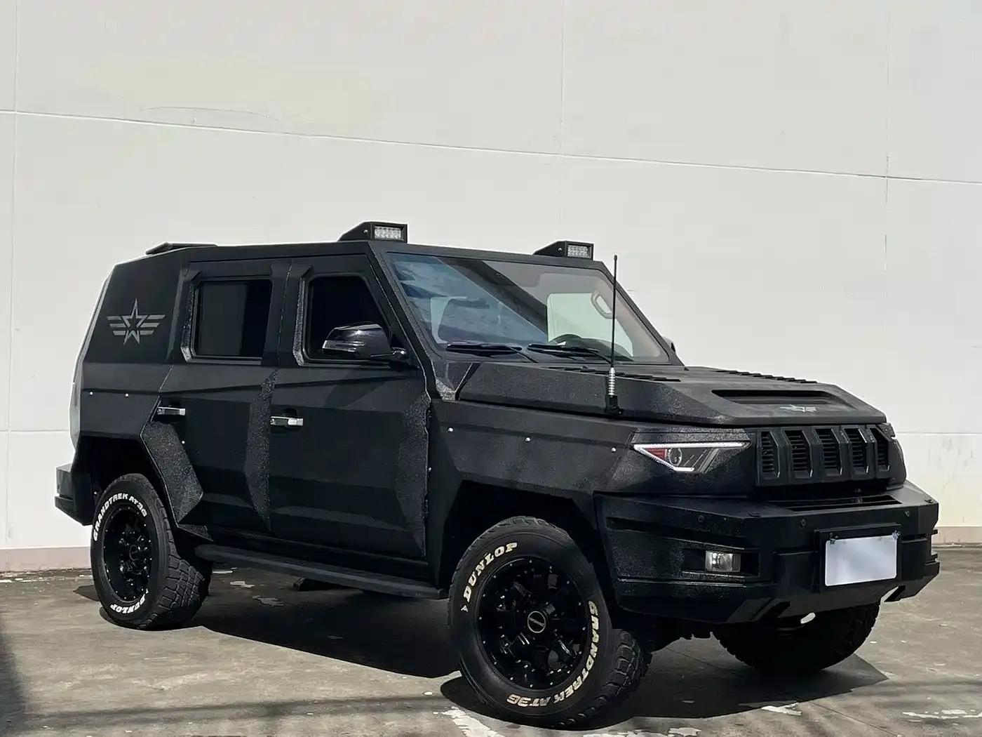 Beijing BJ80 2017 2.3T Defender — миниатюра 3