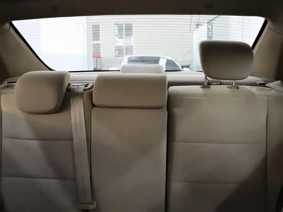 Beijing Automotive E-Series 2013 Sedan 1.5L Automatic Comfort Edition — миниатюра 24