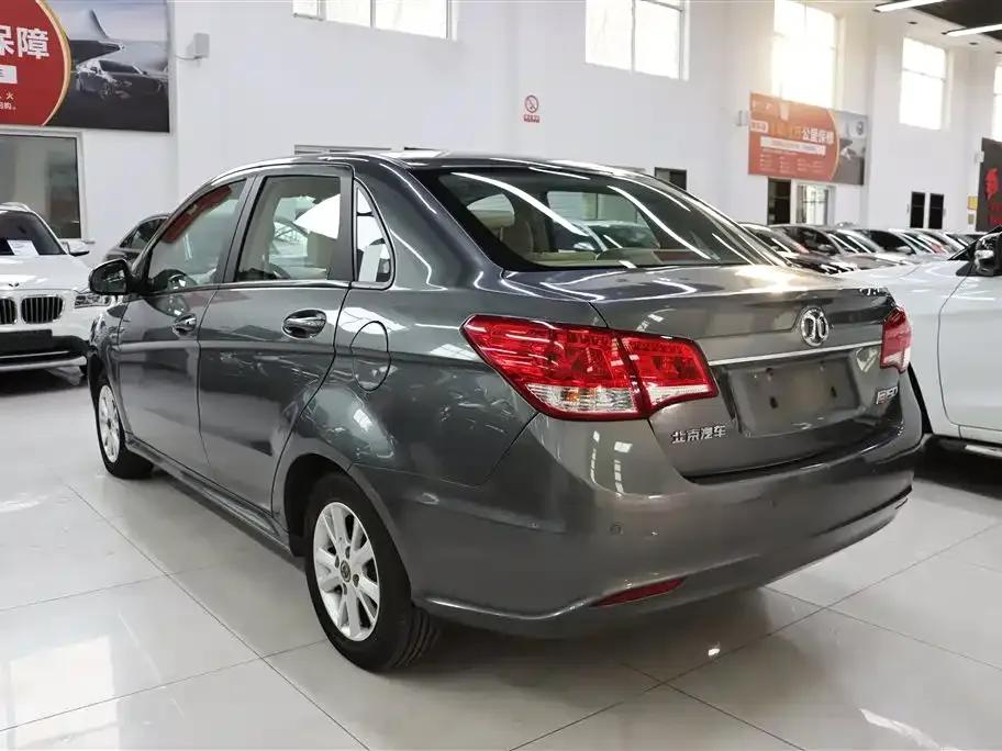 Beijing Automotive E-Series 2013 Sedan 1.5L Automatic Comfort Edition — миниатюра 7