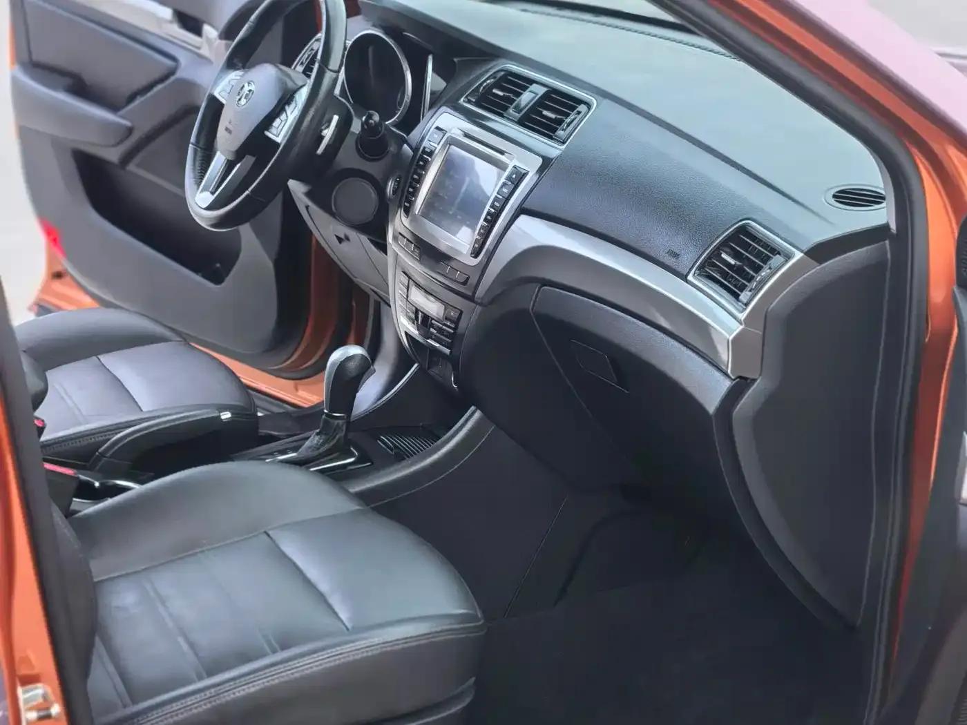 2015 Senova X65 2.0T Automatic Elite — миниатюра 12