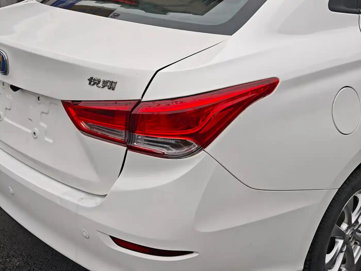 Yuexiang 2019 1.5L DCT Luxury Edition (National VI Emission Standard) — миниатюра 16