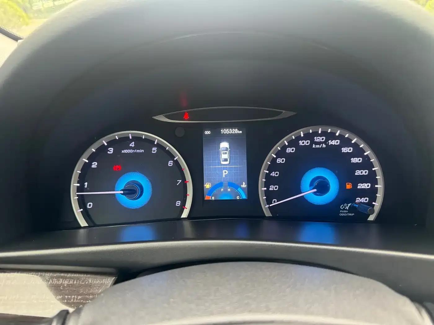 Ruicheng 2014 1.8T Automatic Premium Anniversary Edition (National V Emission Standard) — миниатюра 16