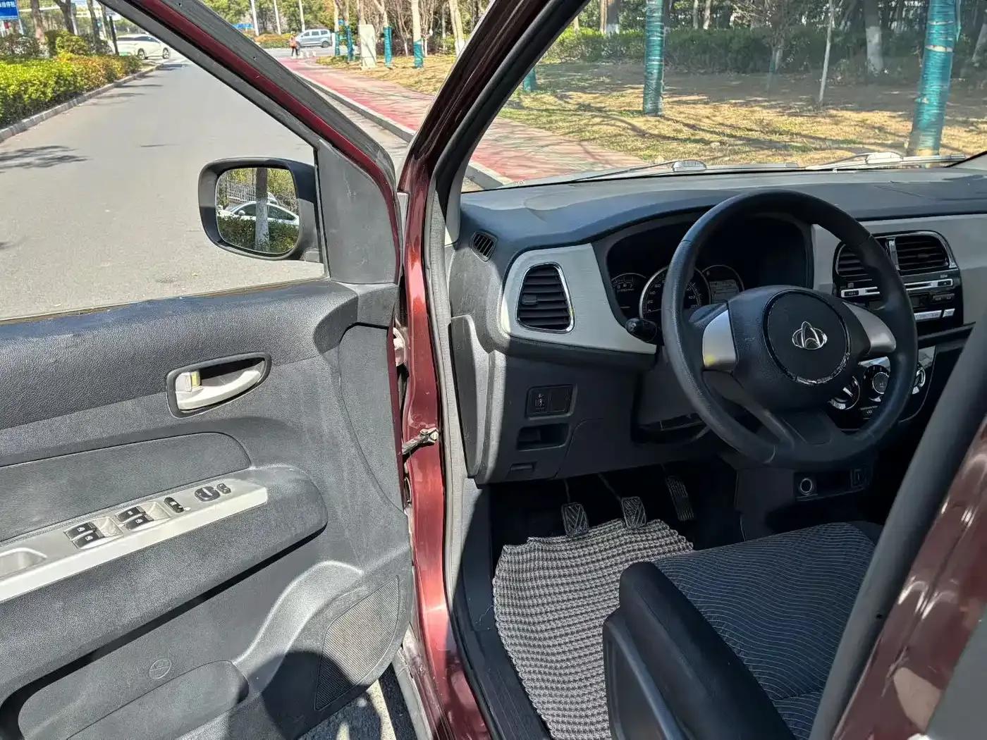 Oulive 2014 1.4L AMT Deluxe — миниатюра 4