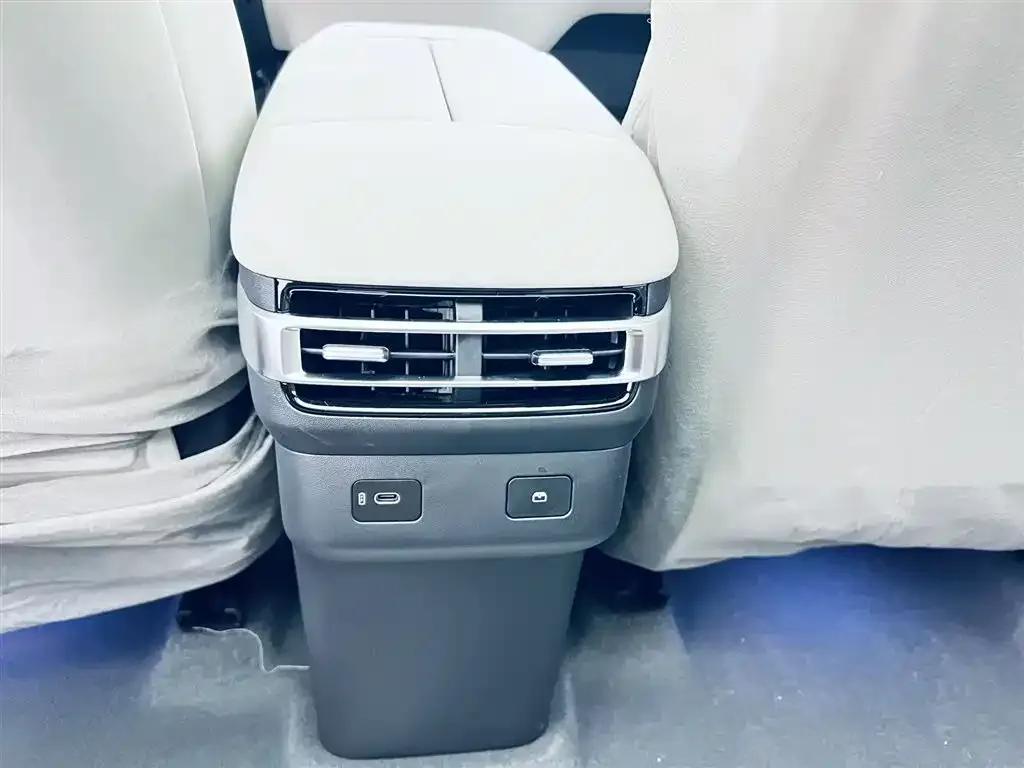 Changan Qiyuan E07 2025 Pure Electric Four-Wheel Drive 90kWh Grand Edition — миниатюра 22