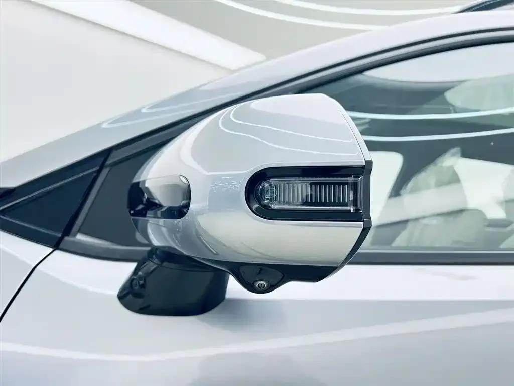 Changan Qiyuan E07 2025 Pure Electric Four-Wheel Drive 90kWh Grand Edition — миниатюра 9