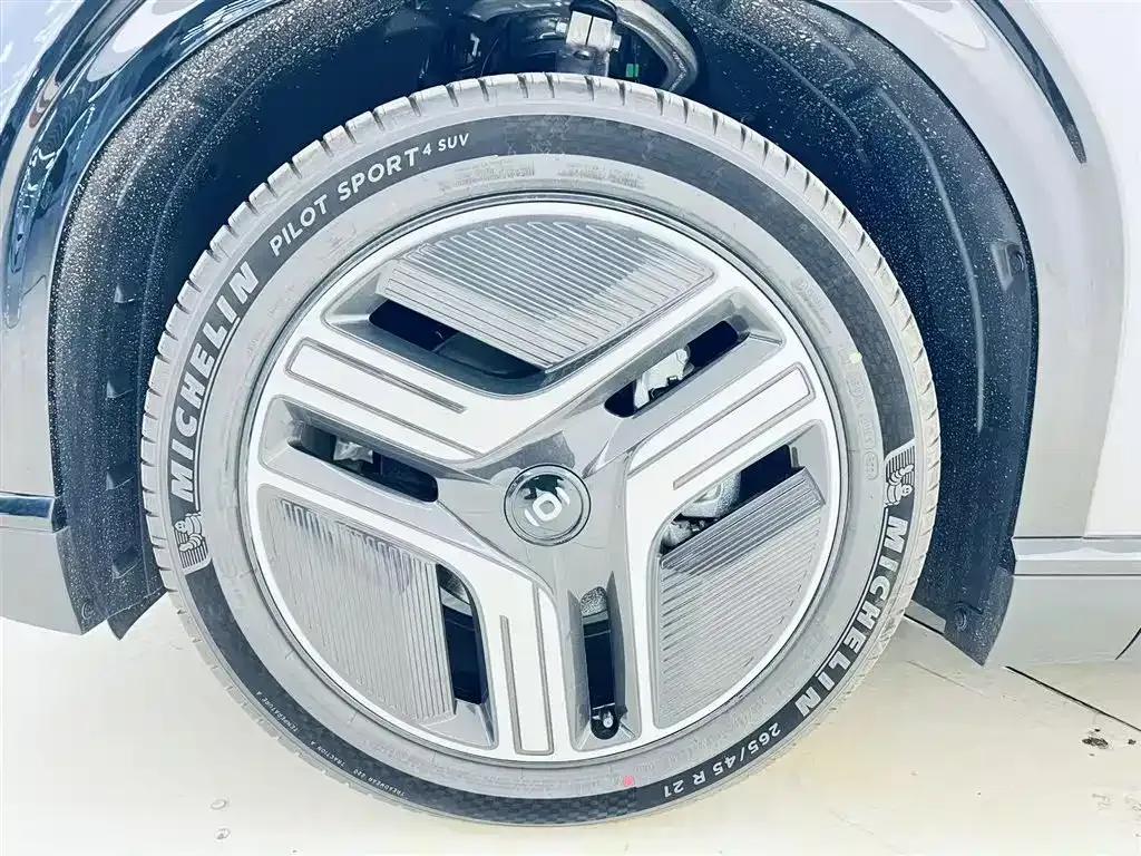 Changan Qiyuan E07 2025 Pure Electric Four-Wheel Drive 90kWh Grand Edition — миниатюра 10