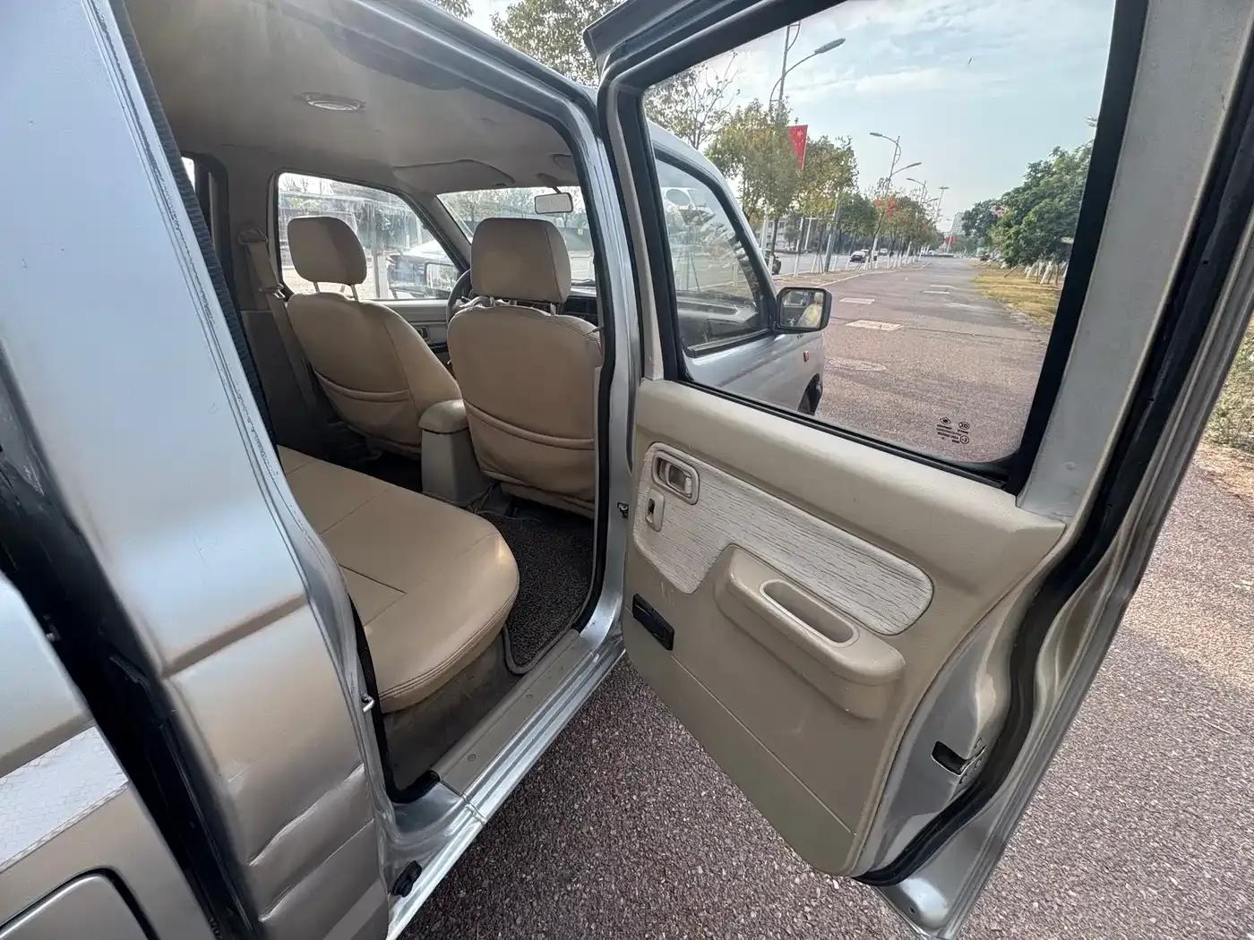 Rich 2013 2.4L Gasoline Two-Wheel Drive Standard Model ZG24 — миниатюра 13