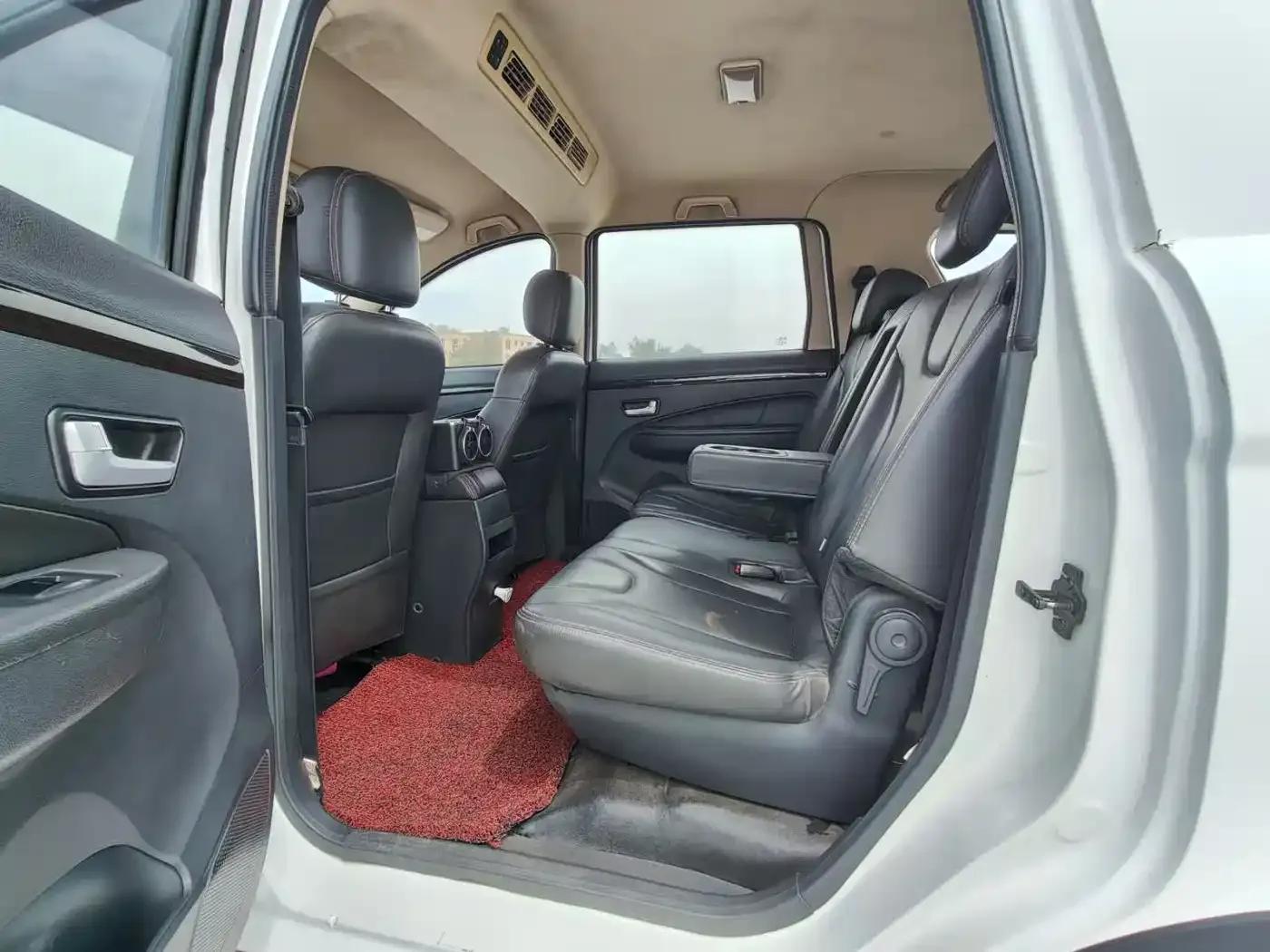 Fengguang 370 2016 Model 1.5L Manual Premium 7-Seater — миниатюра 6