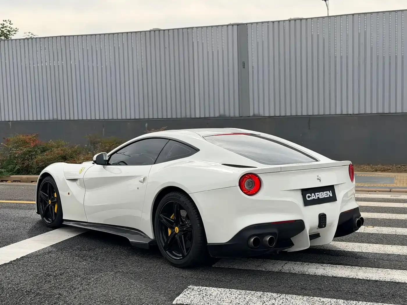 2013 F12berlinetta 6.3L Standard Model — миниатюра 5