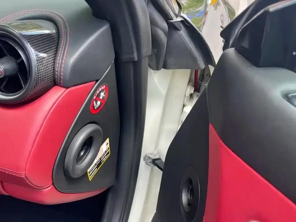 Ferrari FF 2012 6.3L V12 — миниатюра 10