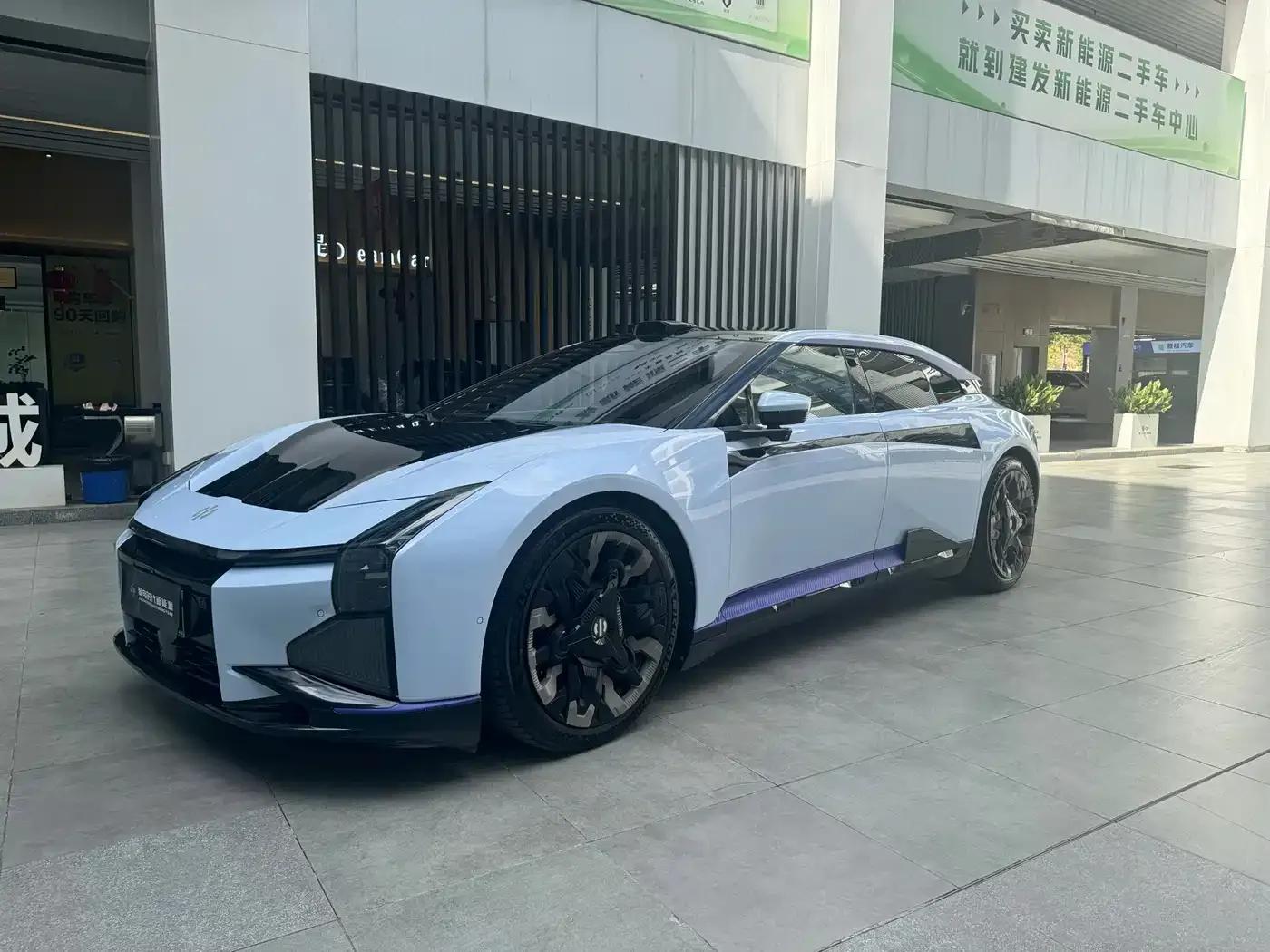 2023 HiPhi Z (Four-seater version) — миниатюра 1