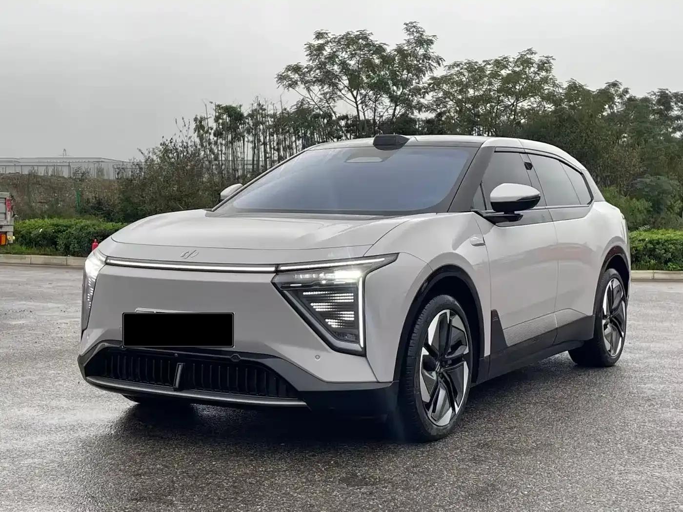 HiPhi Y 2023 560km Elite Edition — миниатюра 1