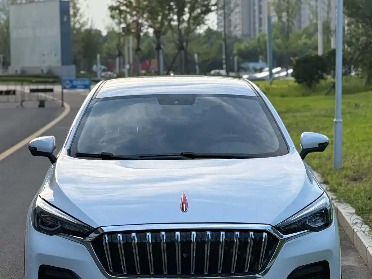 Hongqi E-HS3 2019 Intelligent Flagship Two-Wheel Drive Edition — миниатюра 1