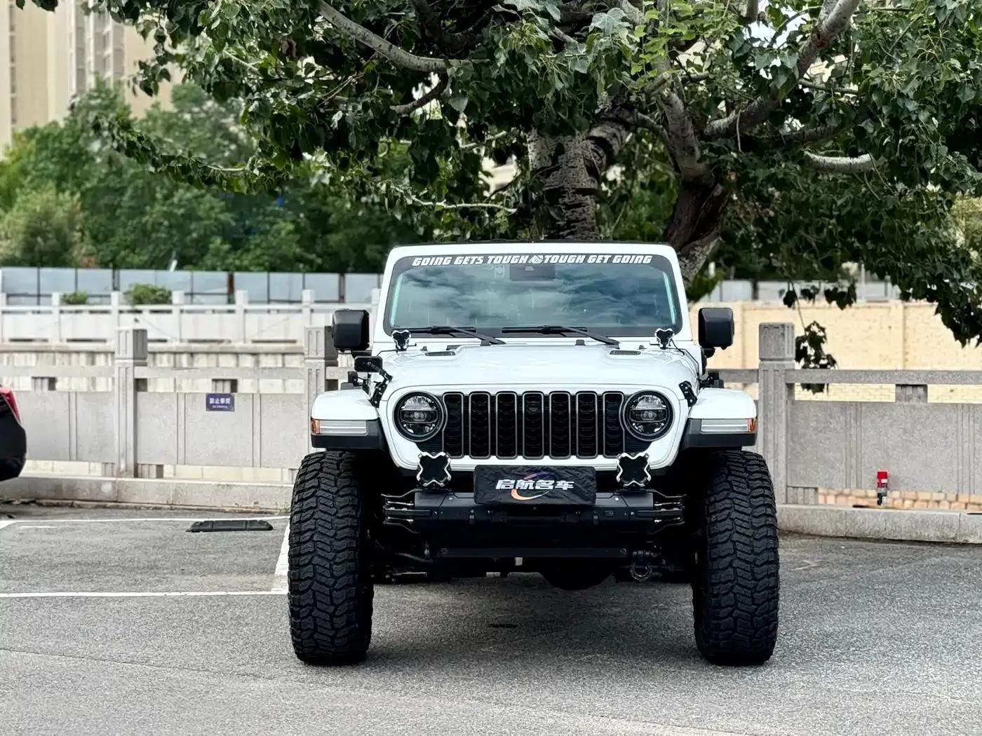 Jeep Wrangler New Energy 2021 Model 4-Door 2.0T 4xe Sahara — миниатюра 2