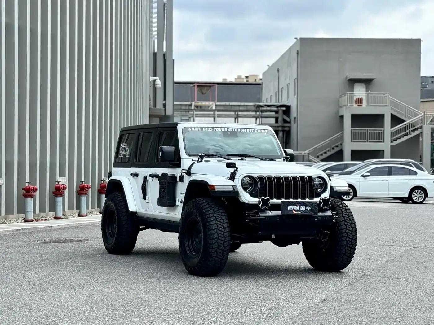 Jeep Wrangler New Energy 2021 Model 4-Door 2.0T 4xe Sahara — миниатюра 3
