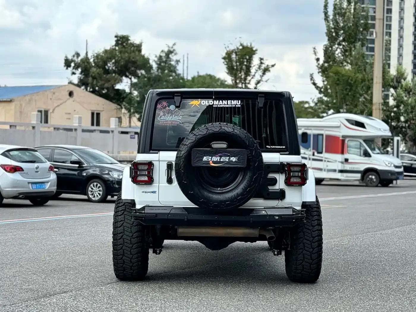 Jeep Wrangler New Energy 2021 Model 4-Door 2.0T 4xe Sahara — миниатюра 10