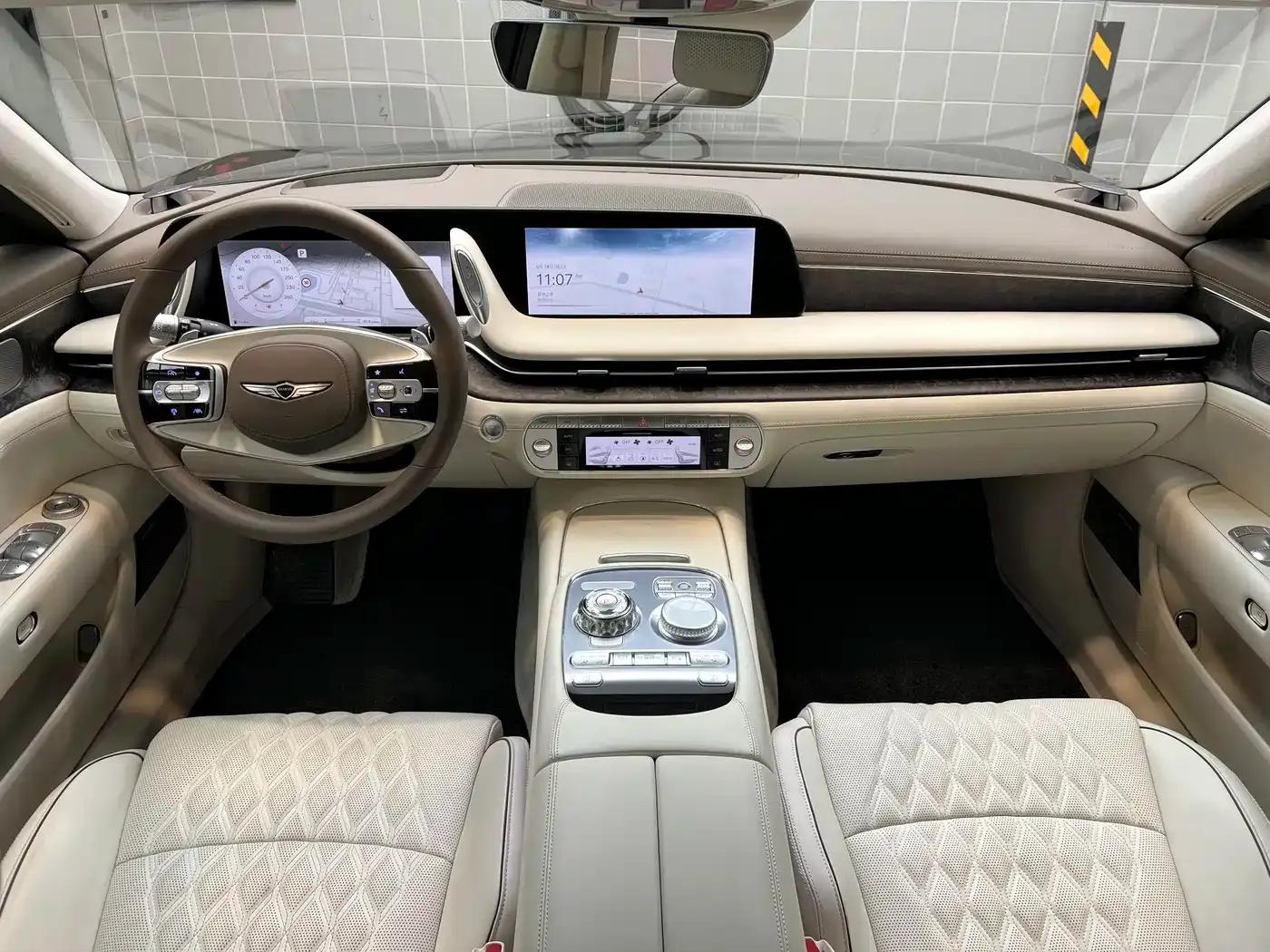 Genesis G90 2023 3.5T Executive Long Wheelbase — миниатюра 5