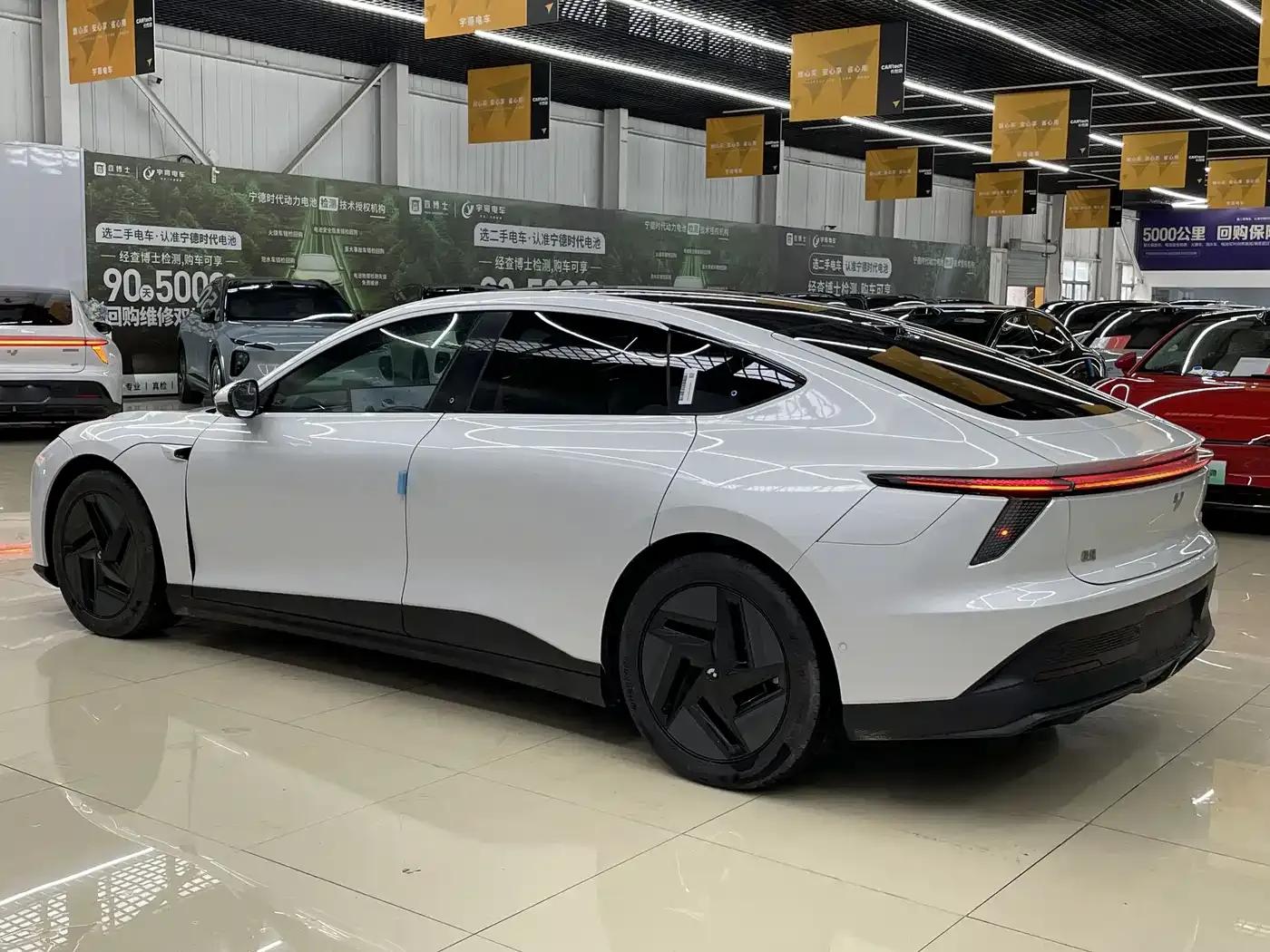 2024 Geely X7 Standard Edition — миниатюра 6