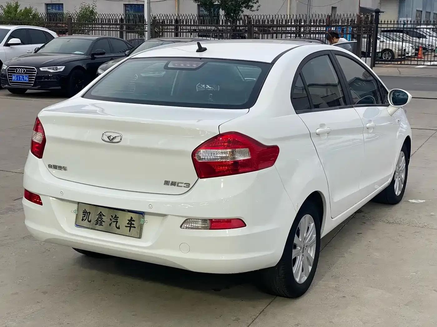 Kaiyi C3 2015 1.5L AMT Gold Edition — миниатюра 5