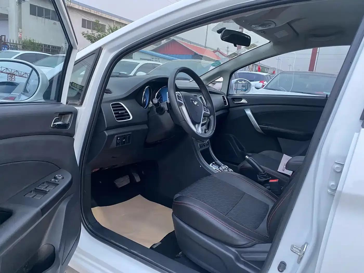 Kaiyi C3 2015 1.5L AMT Gold Edition — миниатюра 6