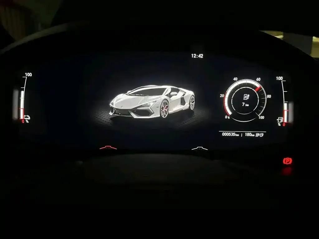 Revuelto 2023 6.5L PHEV Standard Edition — миниатюра 3