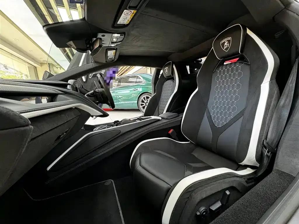 Revuelto 2023 6.5L PHEV Standard Edition — миниатюра 5