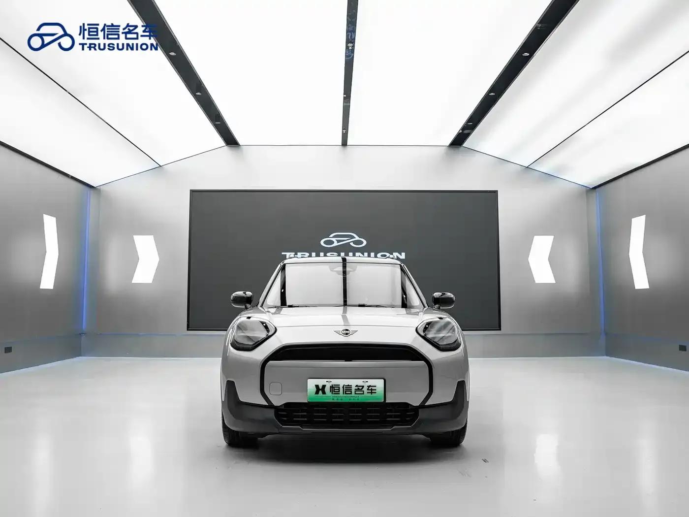 2024 Electric MINI Aceman E Classic — миниатюра 2