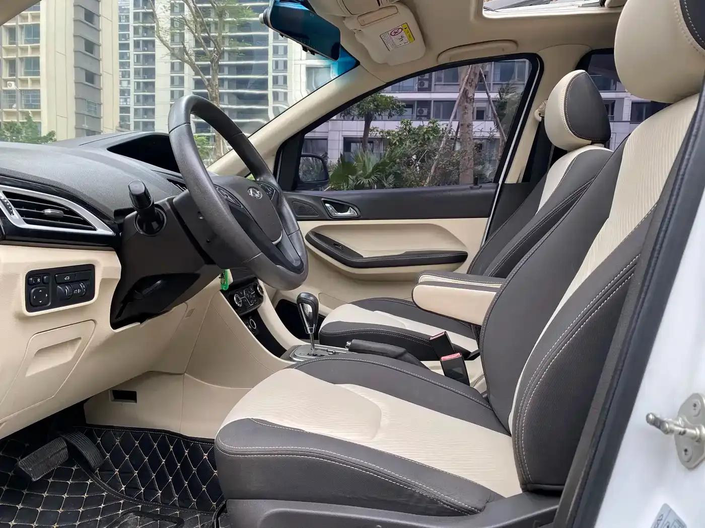 Chery Arrizo M7 2015 2.0L CVT Wide Edition 223 Seats — миниатюра 5