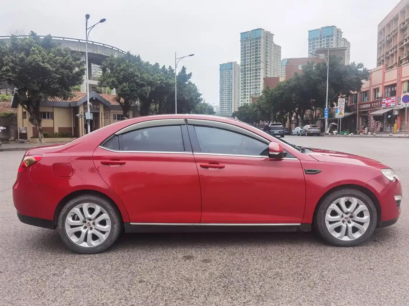 Roewe 550 2013 Model 550D 1.8T Automatic Premium Edition — миниатюра 4