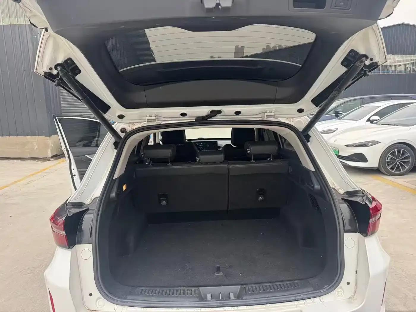 Exeed C-DM 2022 1.5TCI-DHT 105KM Wind Chaser Edition — миниатюра 14
