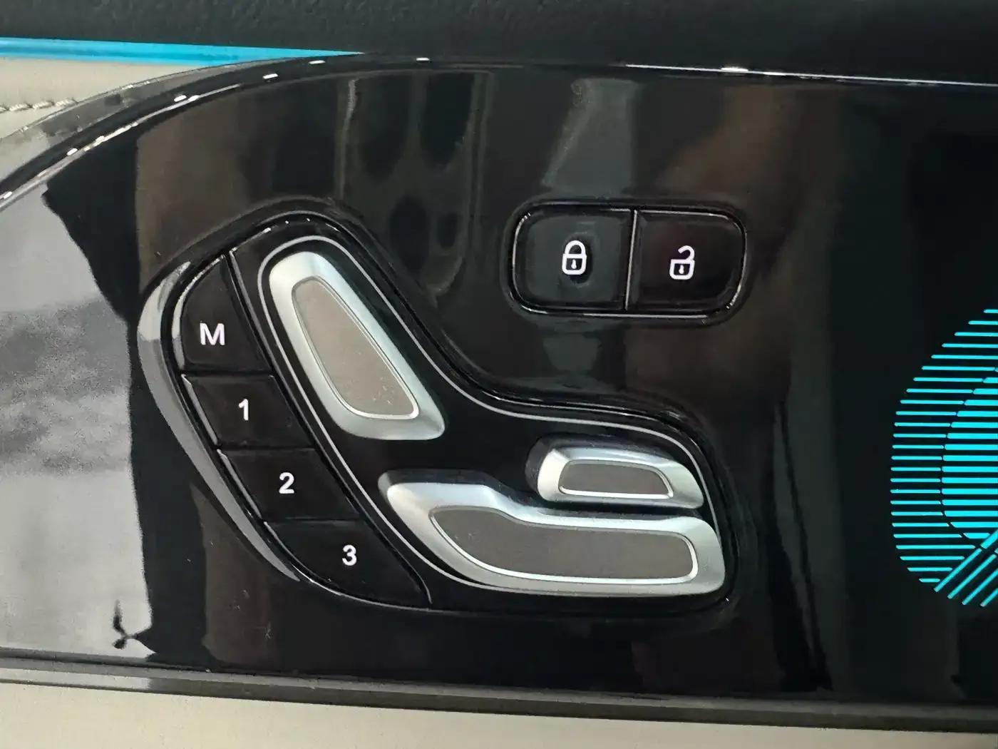 Exeed Yaoguang 2023 400T 2WD Luxury Edition — миниатюра 12