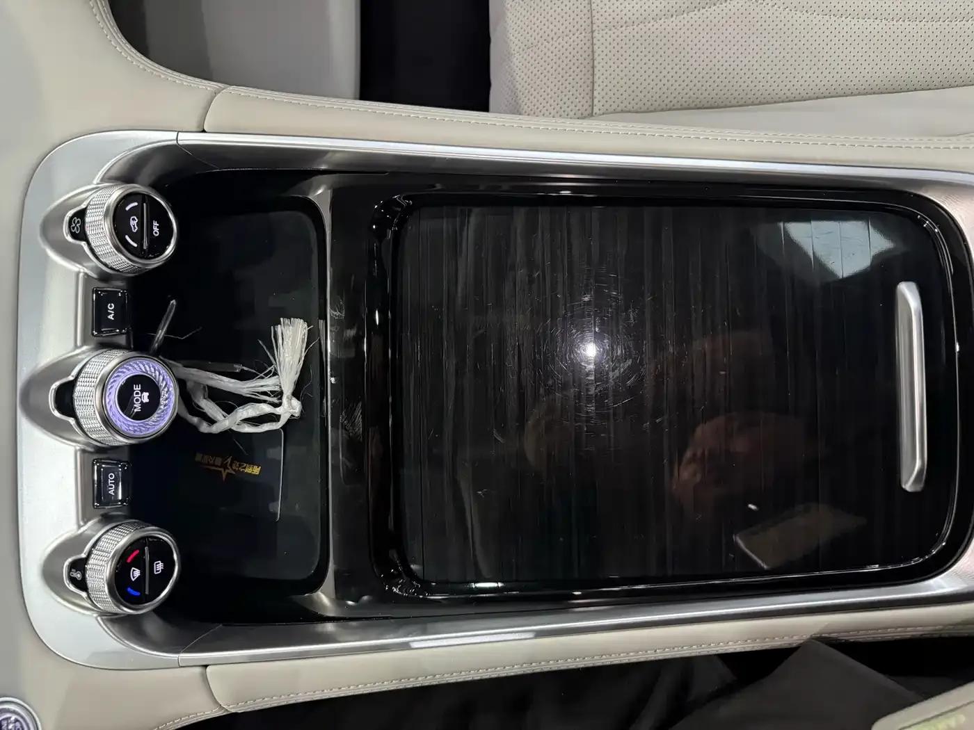 Exeed Yaoguang 2023 400T 2WD Luxury Edition — миниатюра 17