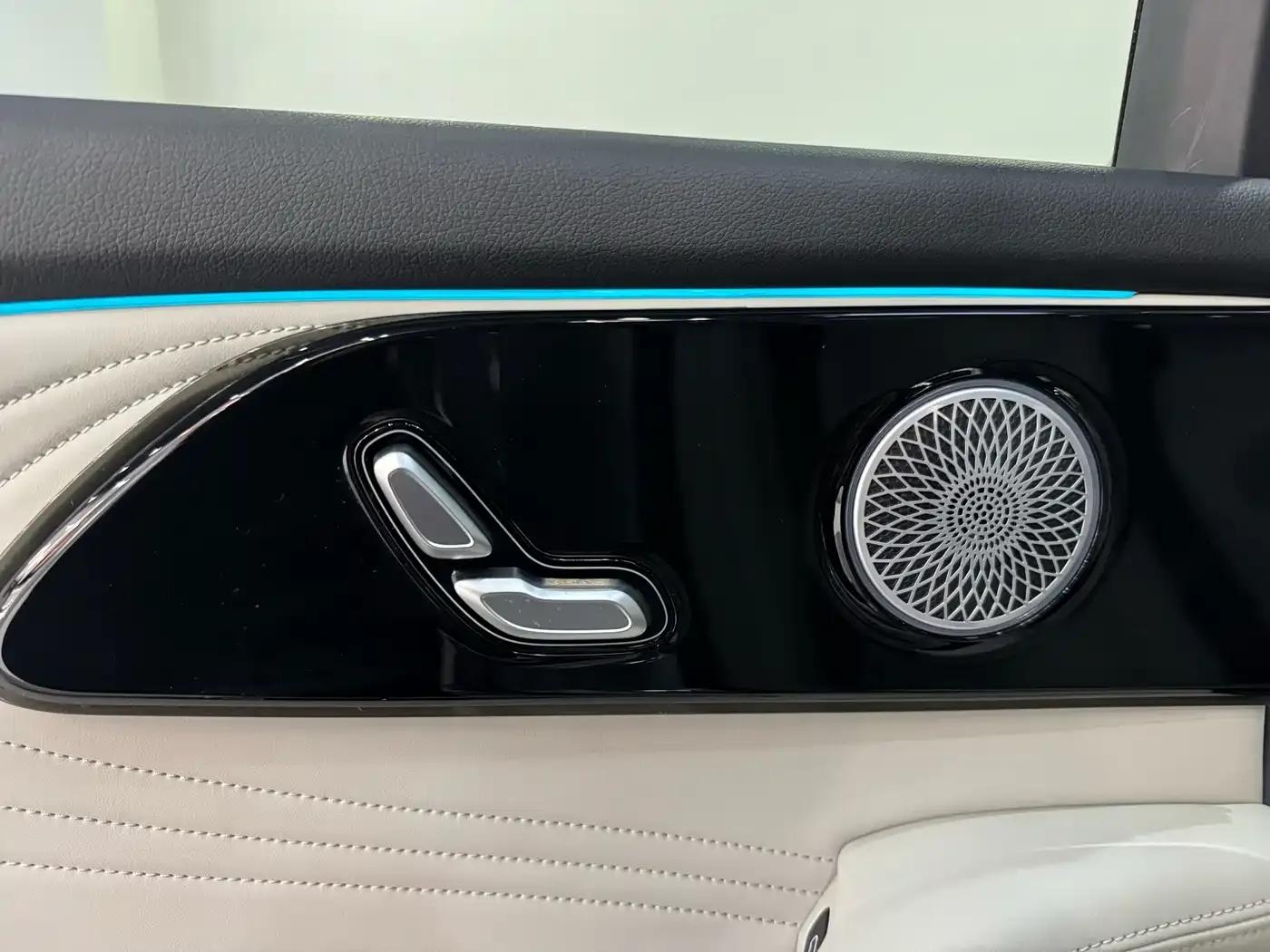 Exeed Yaoguang 2023 400T 2WD Luxury Edition — миниатюра 21