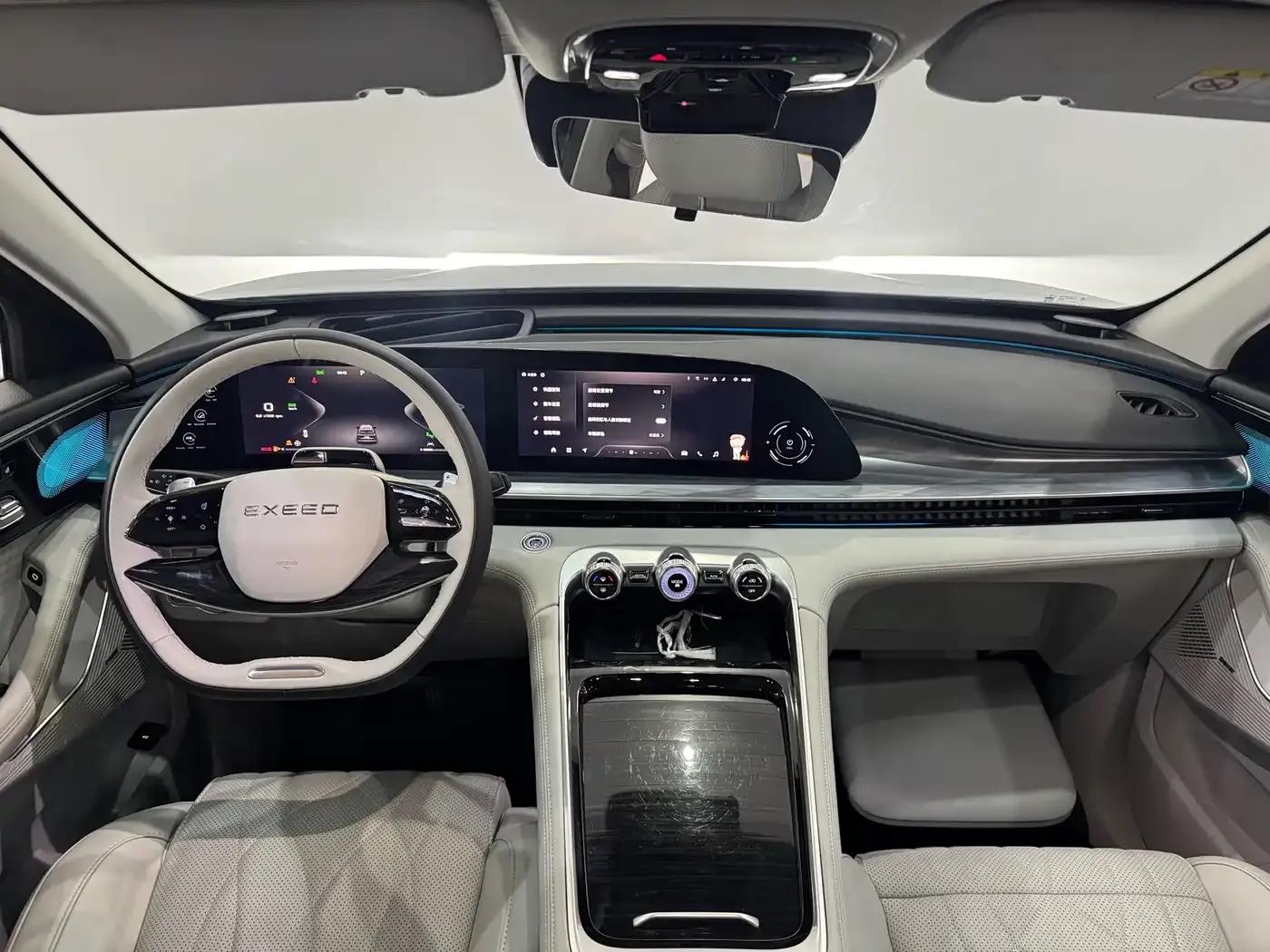 Exeed Yaoguang 2023 400T 2WD Luxury Edition — миниатюра 8