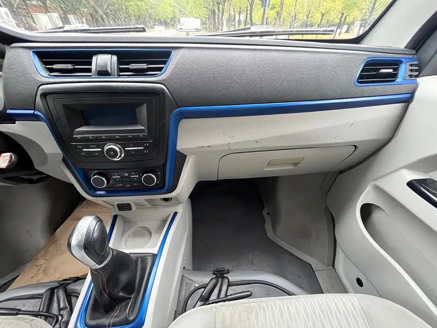 Remote E5 2022 E5L Pure Electric Van - Guoxuan 39.9kWh — миниатюра 6