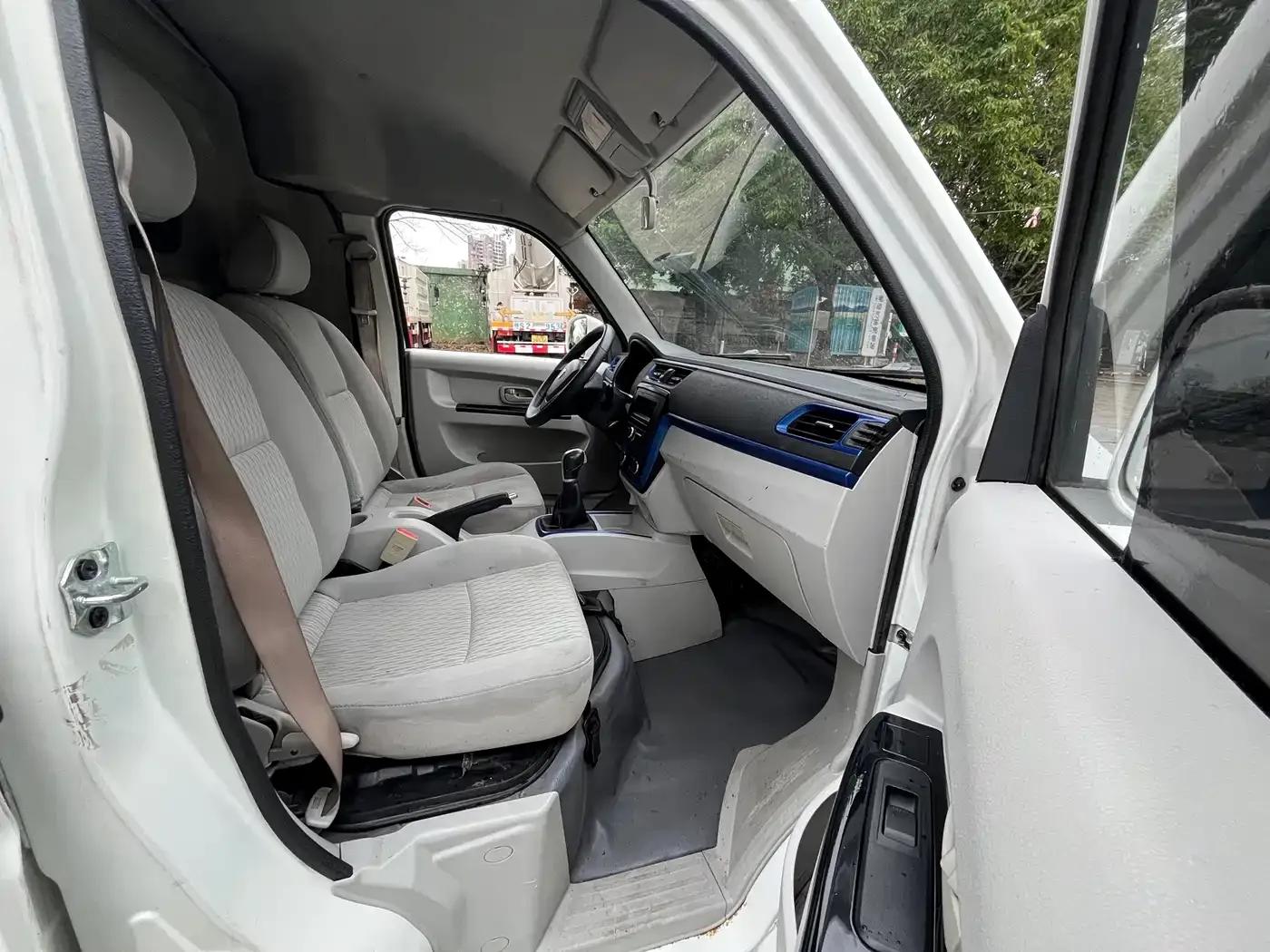 Remote E5 2022 E5L Pure Electric Van - Guoxuan 39.9kWh — миниатюра 8